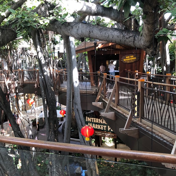 NO FAKES 💯% authentic items - Picture 6 of 15